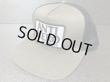 ANTI HERO -RESERVE PATCH- メッシュキャップ color:[sand gray/black]